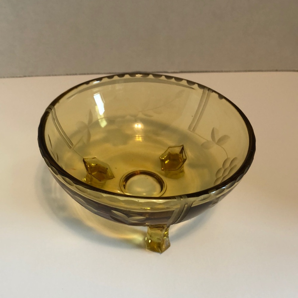 Vintage Depression glass candy trinket dish flower